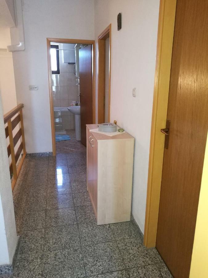 Apartman Ban Brodarica  Εξωτερικό φωτογραφία